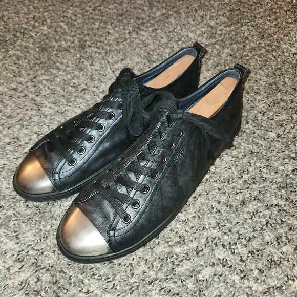 OPP France Leather Low-Top Fashion Sneaker Metal Cap Toe - 10 - Gunmetal - Picture 1 of 3